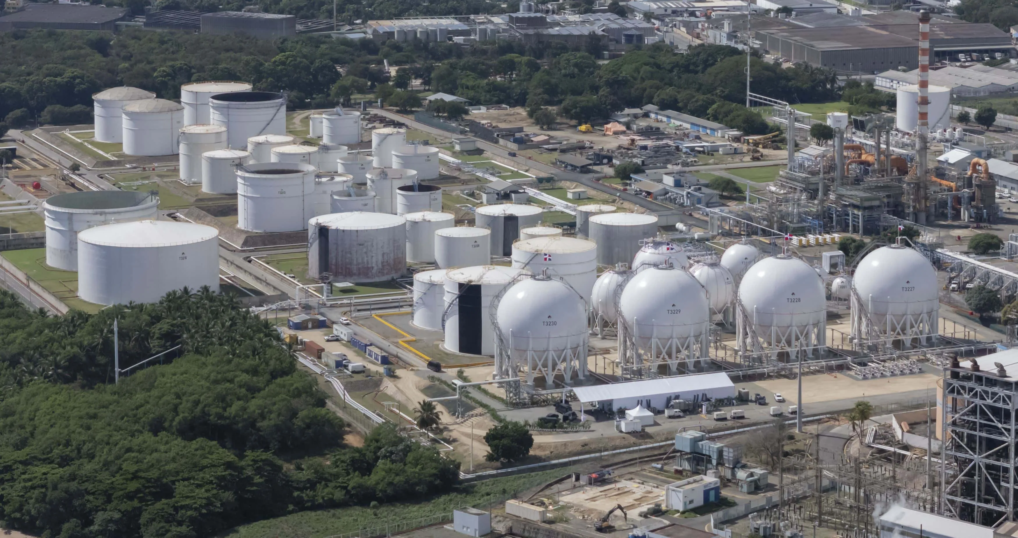 Mantenimiento programado en Refidomsa para combustibles.