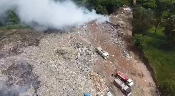 Incendios en vertedero de Jarabacoa.