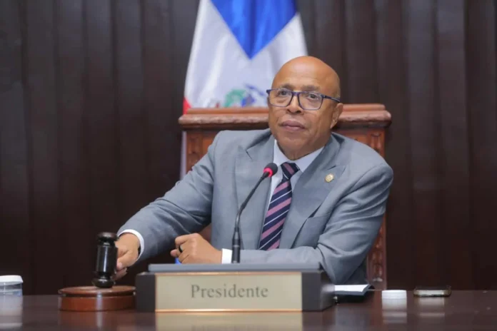 Reforma laboral en reunión clave legislativa.