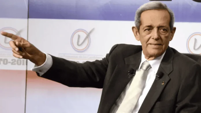 Hatuey De Camps, líder auténtico en política.