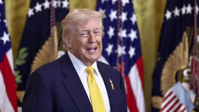 Trump elogia a De la Espriella como presidente.