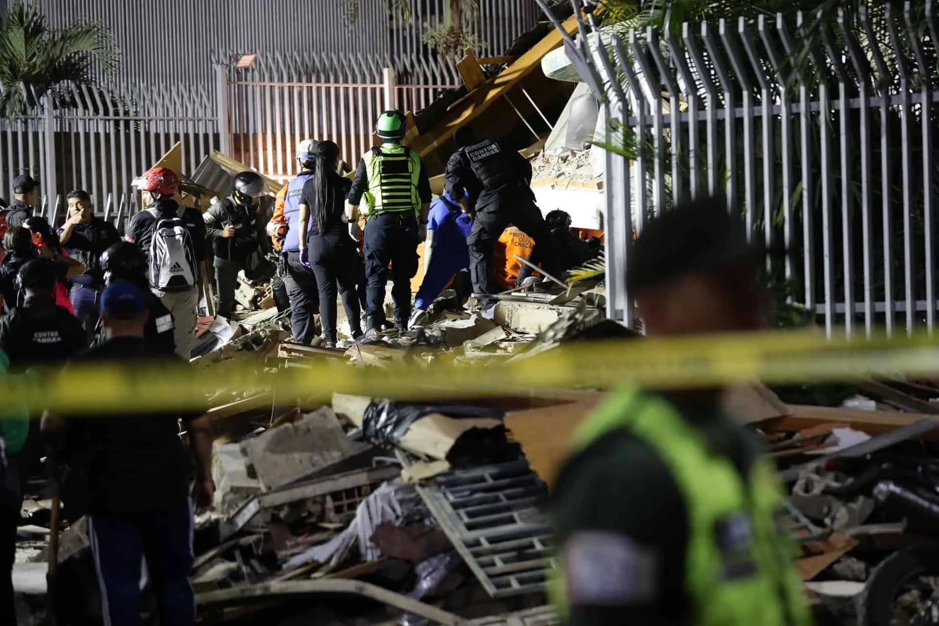 Terremotos en Venezuela: 235 muertos reportados.