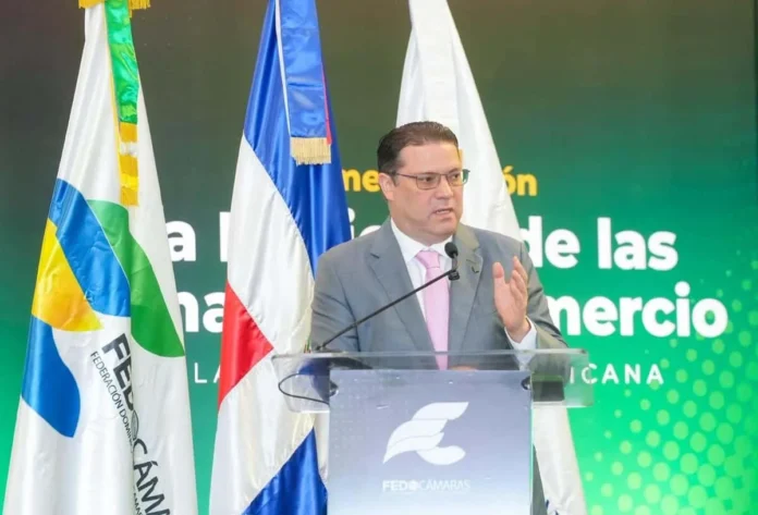 Sanz Lovatón promueve unificación en registro mercantil