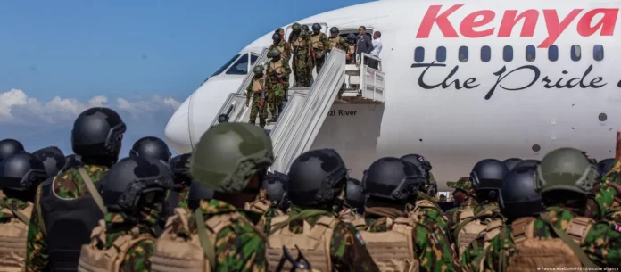 Policías kenianos regresan de Haití.