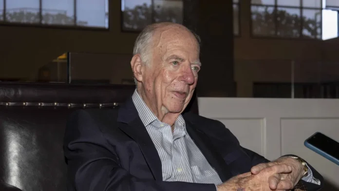 Abraham F. Lowenthal habla sobre multilateralismo.