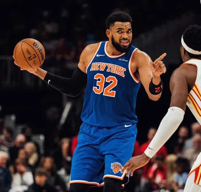 Towns celebra su triple-doble histórico.