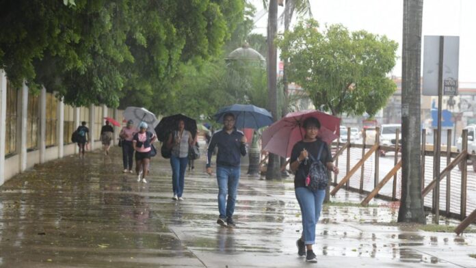 Alertas por lluvias en 28 provincias.