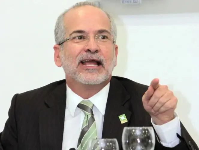 Pancho Álvarez rechaza acusaciones de Jean Alain.