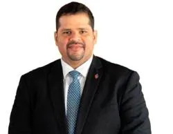 Intervención humana en decisiones legales prudentes