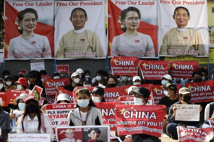 Liberación de Win Myint en Birmania.