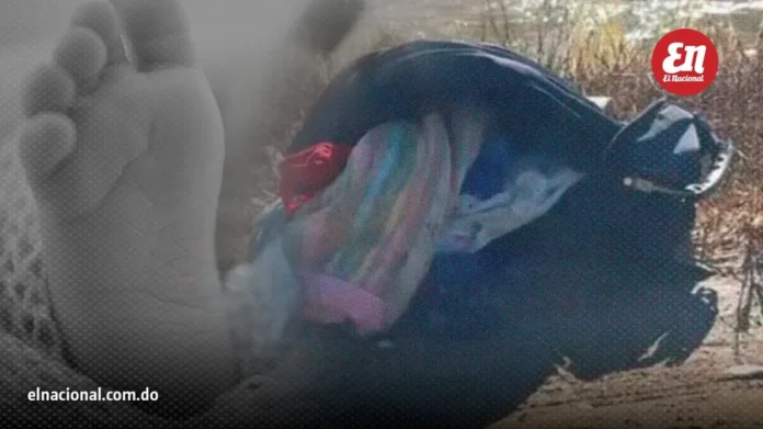 Cadáver de bebé encontrado en mochila.