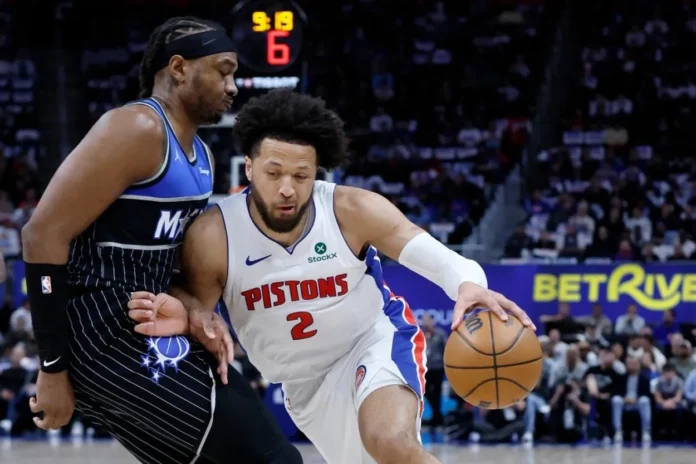 Cade Cunningham anota récord de playoffs.