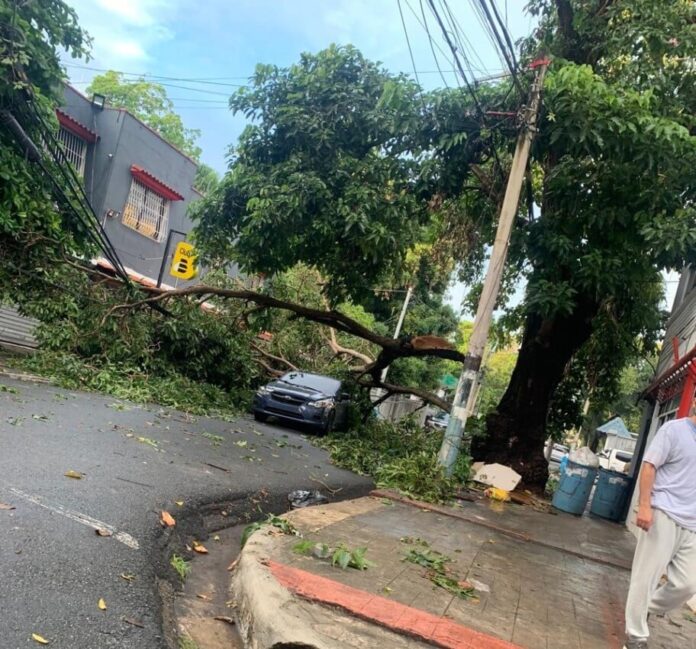 Alertas meteorológicas por lluvias y granizadas.