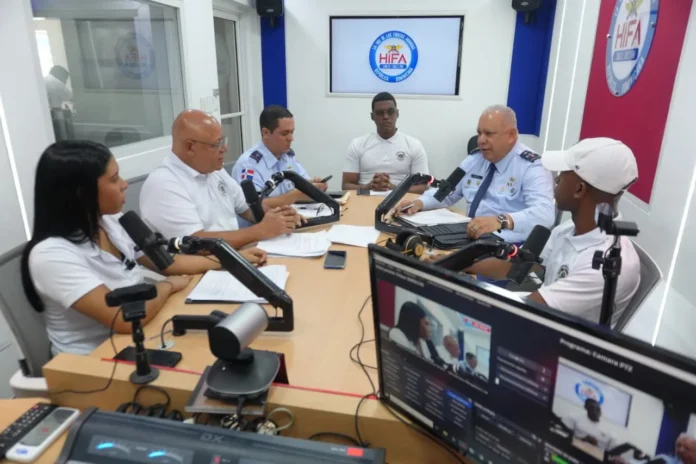 Programa radial de Escuelas Vocacionales MIDE