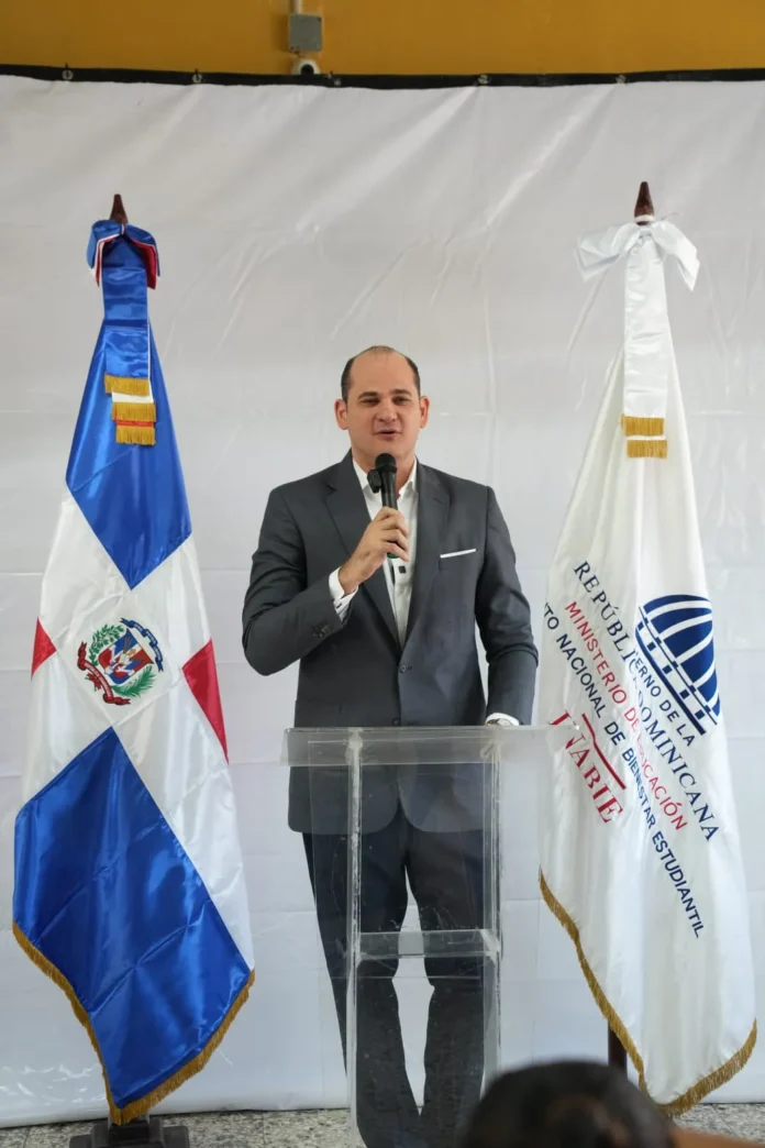 Módulo bucal inaugurado en Los Alcarrizos.