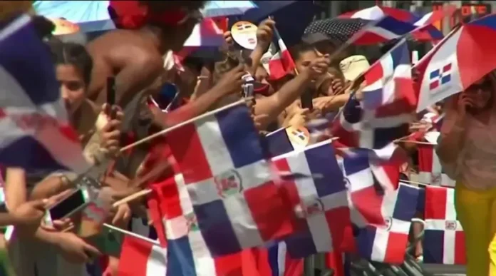 Dominicanos con finanzas difíciles en EE. UU.