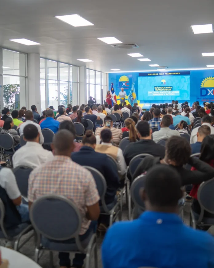 Diálogos sobre juventud y medio ambiente.