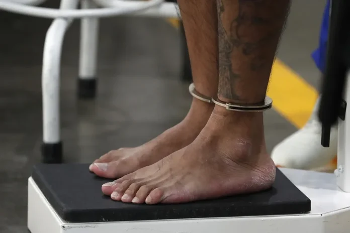 Reforma penal en El Salvador para menores.