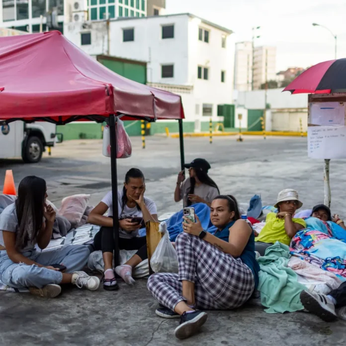 Vigilia de 100 días por presos políticos.