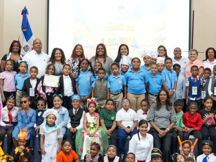 Festival de Lectura para estudiantes primarios.