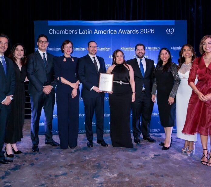 Headrick Rizik, Firma de Abogados del Año