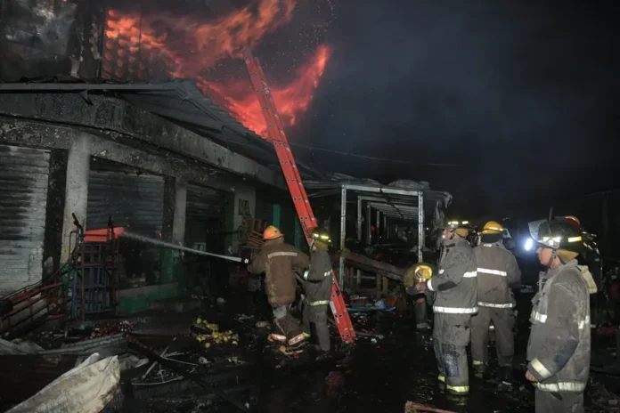 Incendio en Mercado de Sonora, Ciudad de México.