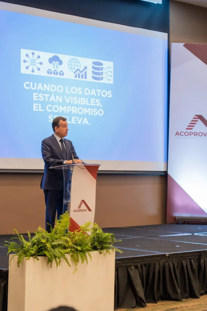 Modernización de permisos en construcción dominicana