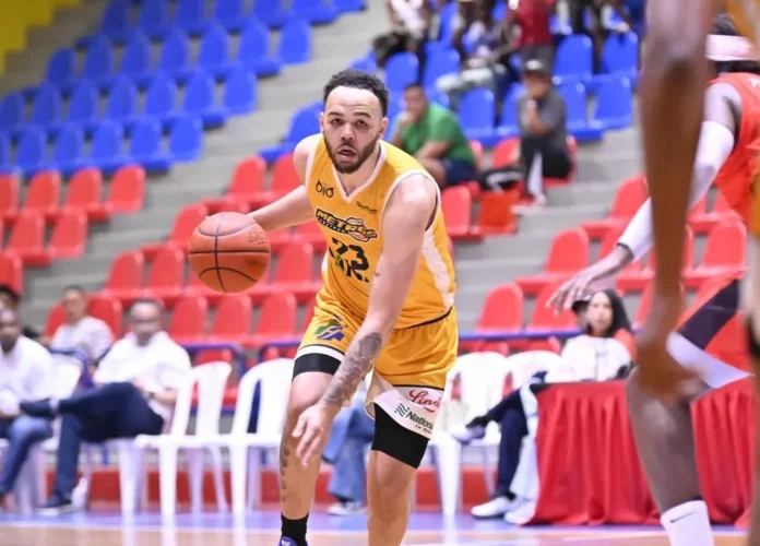 Metros de Santiago celebran victoria en LNB