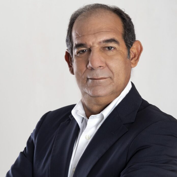 Viceministro urge protección de costas marinas