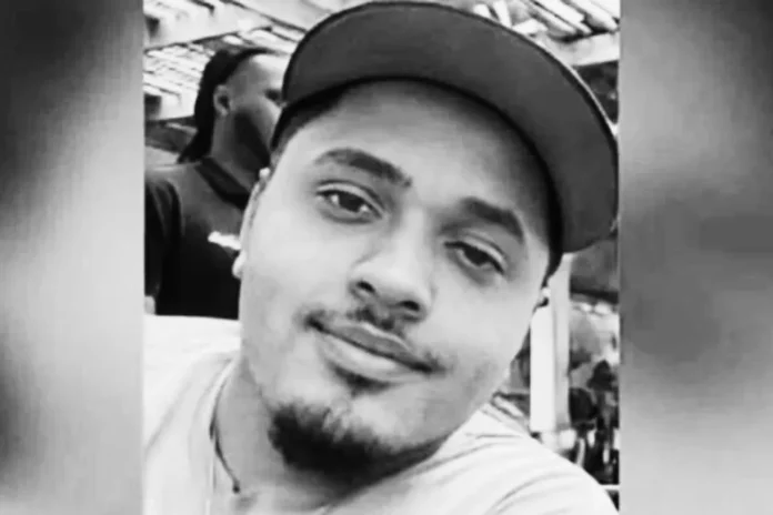 Dominicano encontrado muerto en su vehículo.