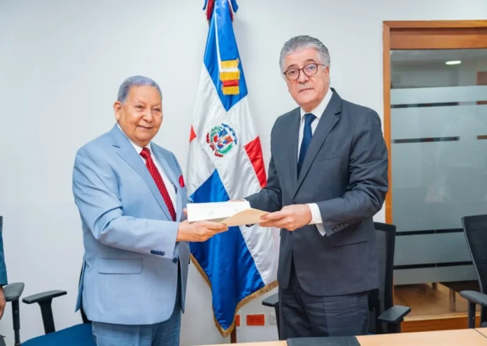 Convenio Onaprep y Sociedad de Psiquiatría.