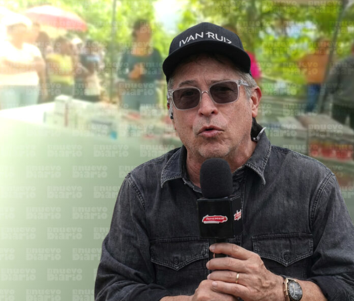 Ayuda a familias afectadas por inundaciones.