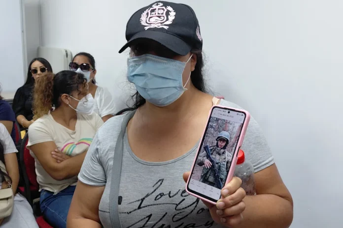 Familiares de peruanos piden repatriación urgente.