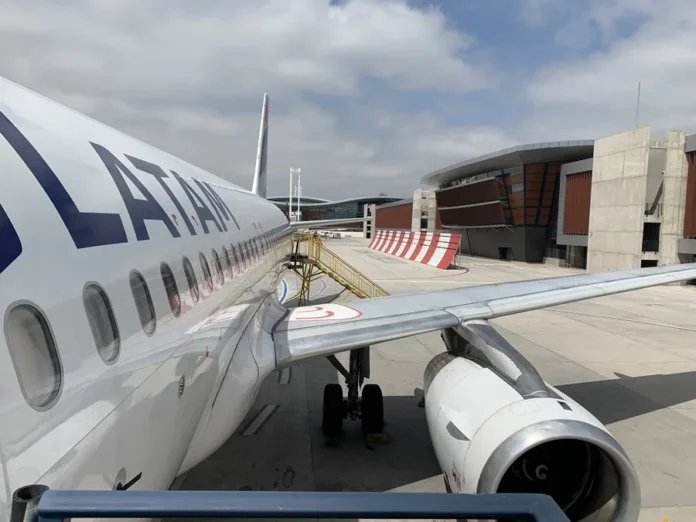 Colisión entre aviones en Santiago de Chile.