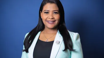 Julito Fulcar promueve el cooperativismo social.