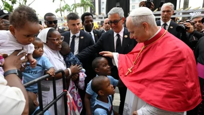 León XIV en misa por libertad Guinea