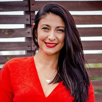 Luly Rocha denuncia acoso en Santo Domingo.