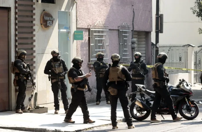 Detención de narcotraficantes en México.
