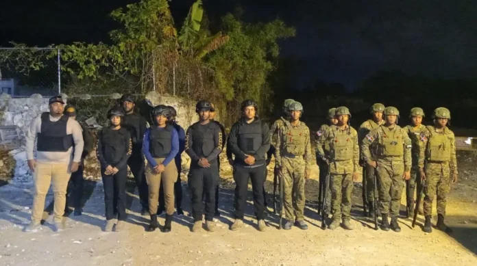 Detención y deportación de extranjeros en operativos