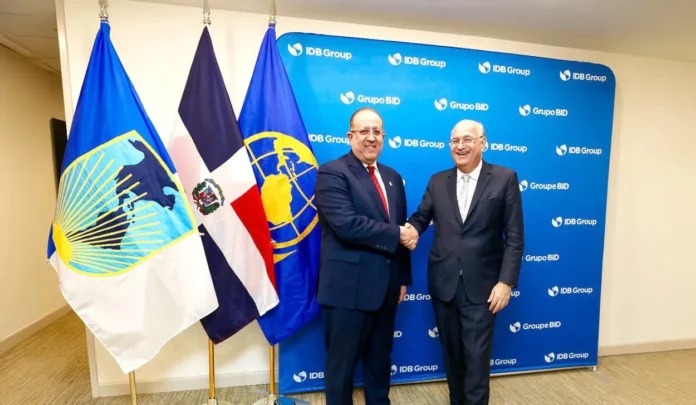 Gobierno dominicano en reuniones del FMI.