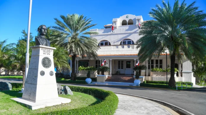 Premio al Emigrante Dominicano 2023.