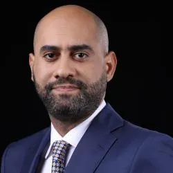 Cónyuges diplomáticos en la diplomacia moderna.