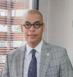 Embarazo adolescente y pobreza en República Dominicana