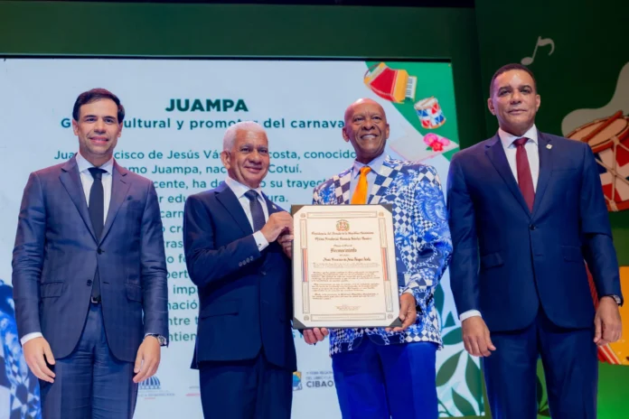Homenaje a artistas del Cibao en gala.