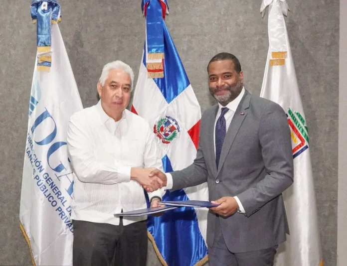 Acuerdo DGAPP y Unicaribe para capacitación.