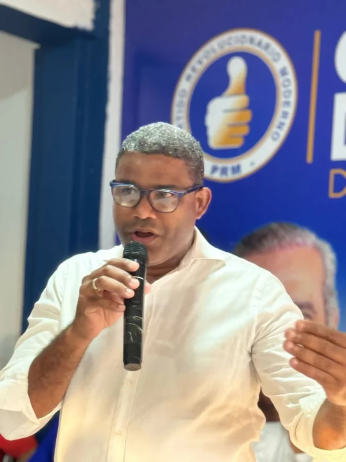 Robert Polanco, favorito para presidir el PRM.