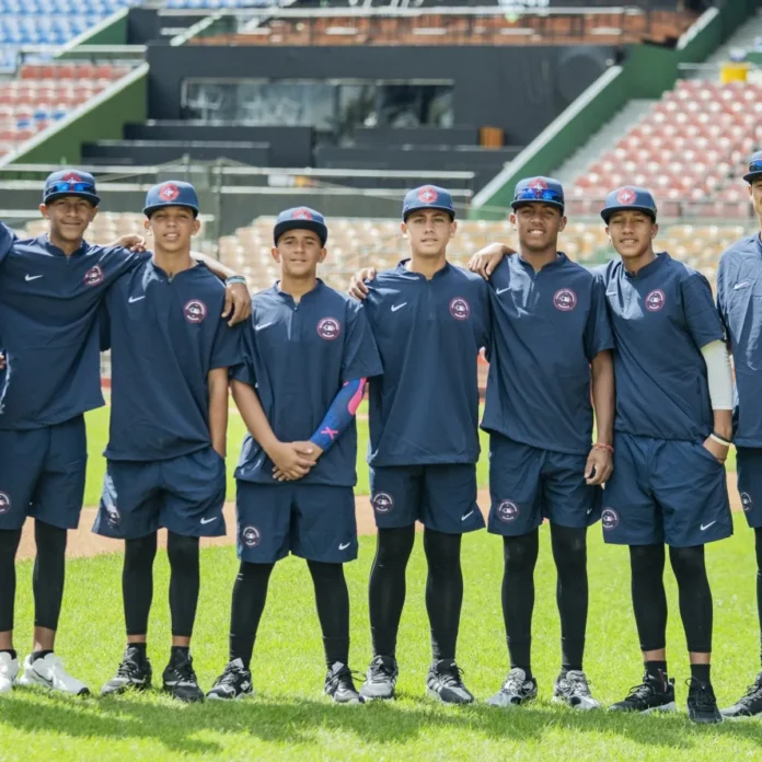 Prospectos jóvenes brillan en International Showcase