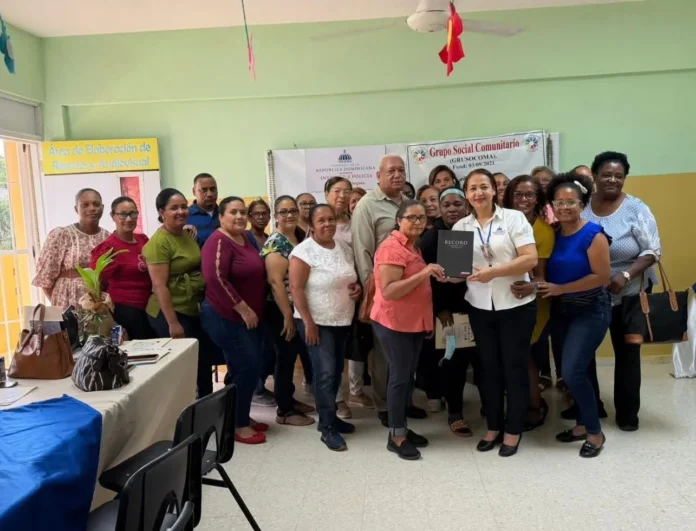 Capacitación en gestión documental para secretarias.