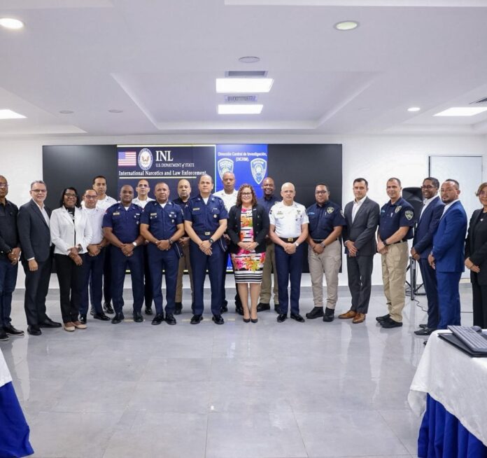 Policía Nacional presenta plataforma Sentinel para investigaciones.