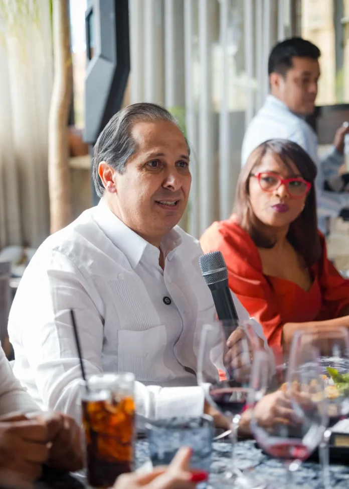 República Dominicana lidera Asamblea Mundial de Salud.